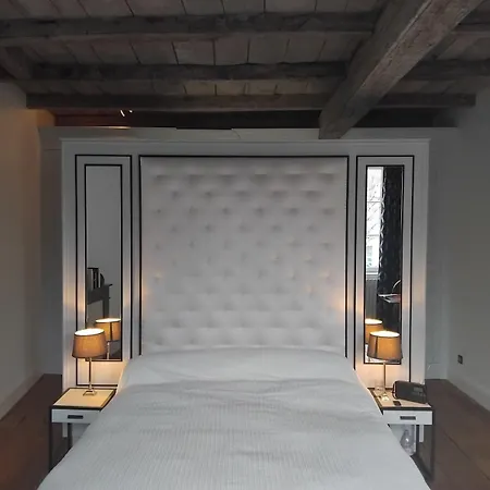 Luxurious Private And Historical Building Villa