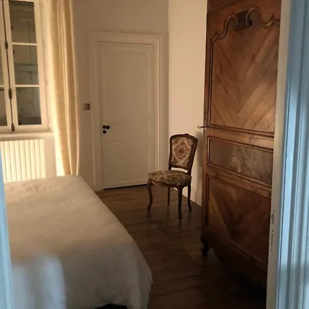 Luxurious Private And Historical Building Jonzac
